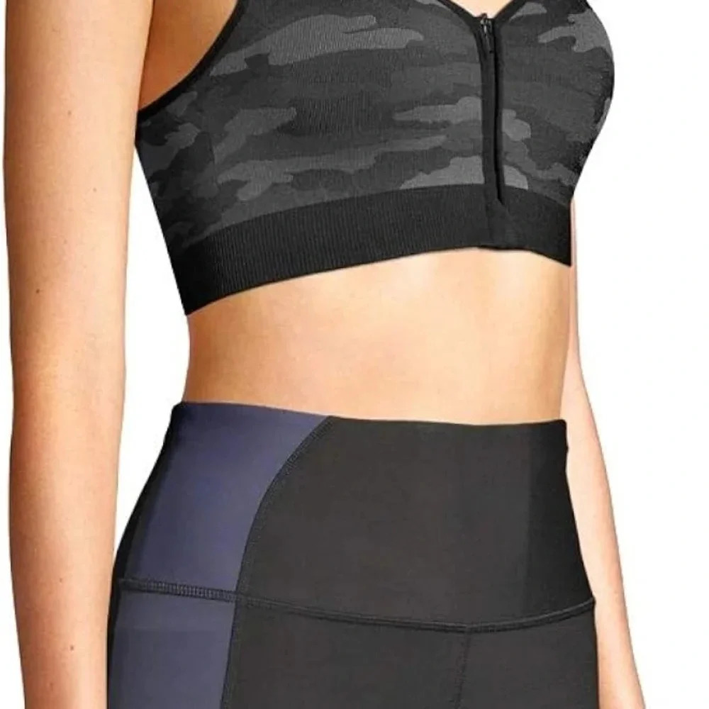 Avia Women's Seamless Zip Front Support Sports Bra Camo Black‎ Color Size M NWOT